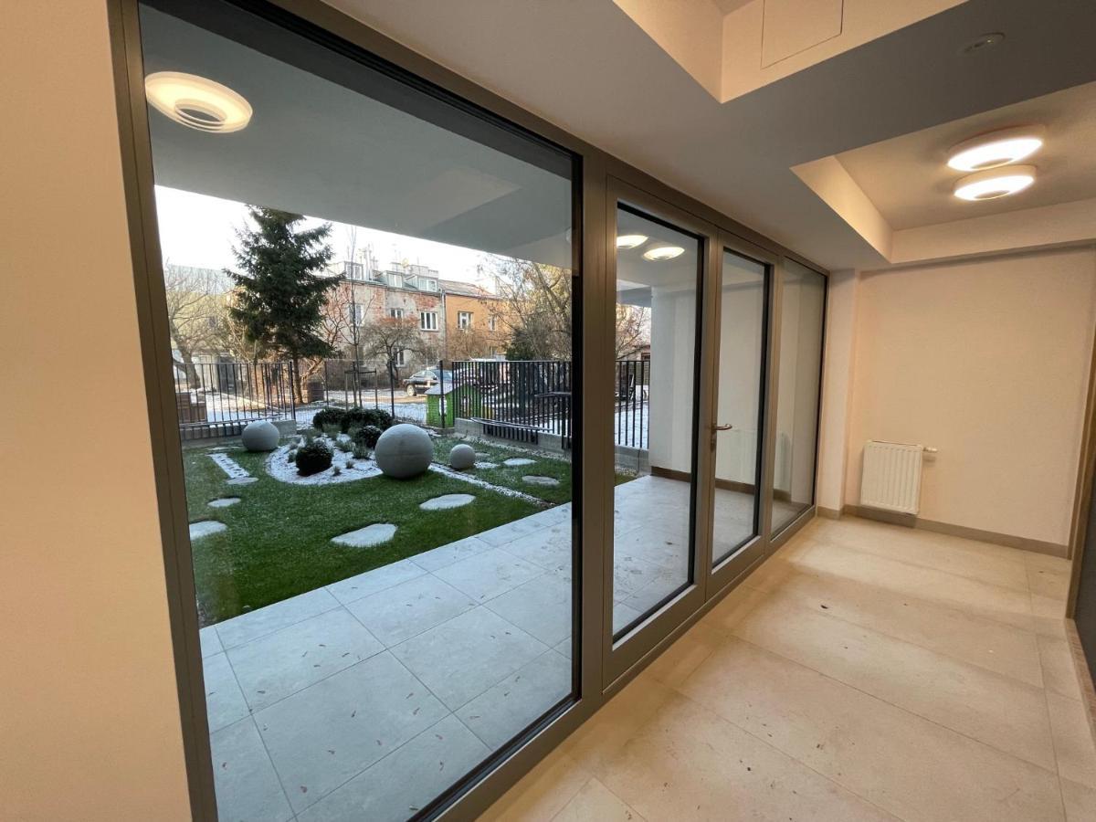 Apartament Smart Kamienica Grochow With Free Parking Varsavia Esterno foto