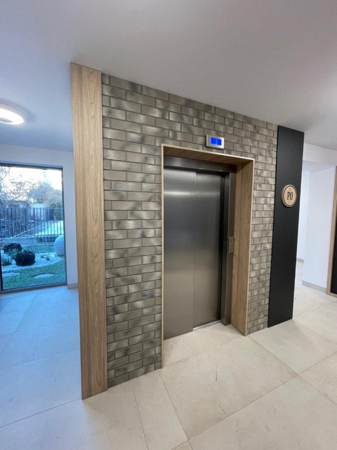 Apartament Smart Kamienica Grochow With Free Parking Varsavia Esterno foto